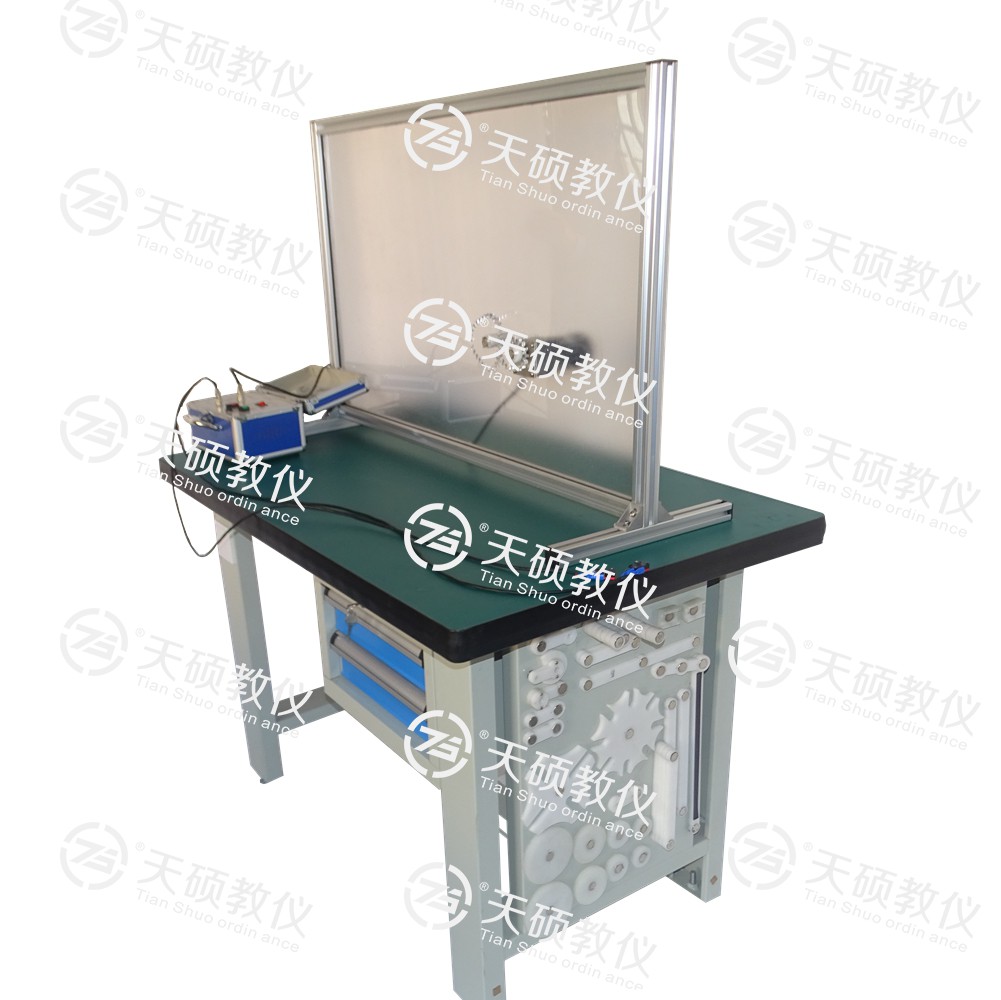 7.TSMECX-4型 新型平面機構創意組合搭接試驗臺.jpg